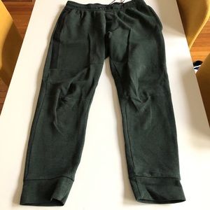 American Eagle Joggers